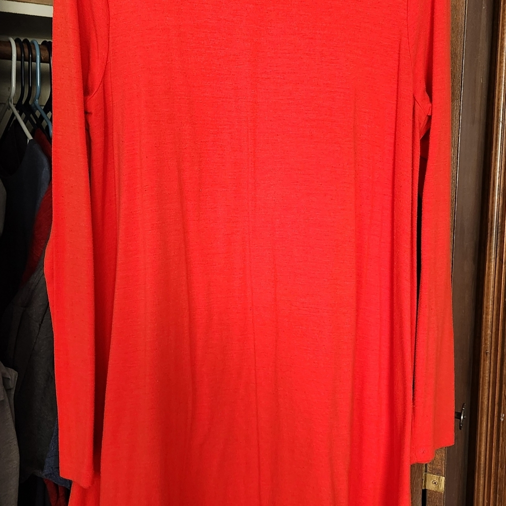 Dress - Picture 2 of 3